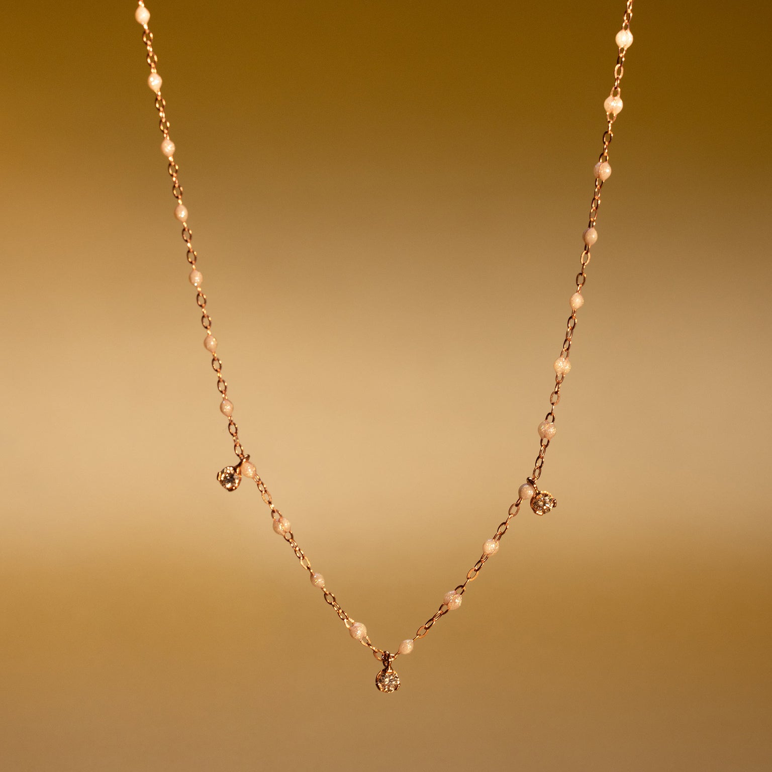 Gigi Clozeau - Collier opale Gigi Suprême, or rose, 3 diamants, 45 cm