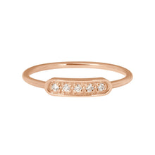 Gigi Clozeau - Bague Ama, 5 diamants, or rose, T 53