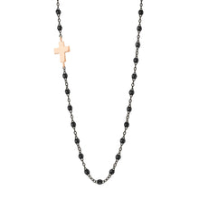 Gigi Clozeau - Collier noir Croix de côté, or noir et rose, 42 cm