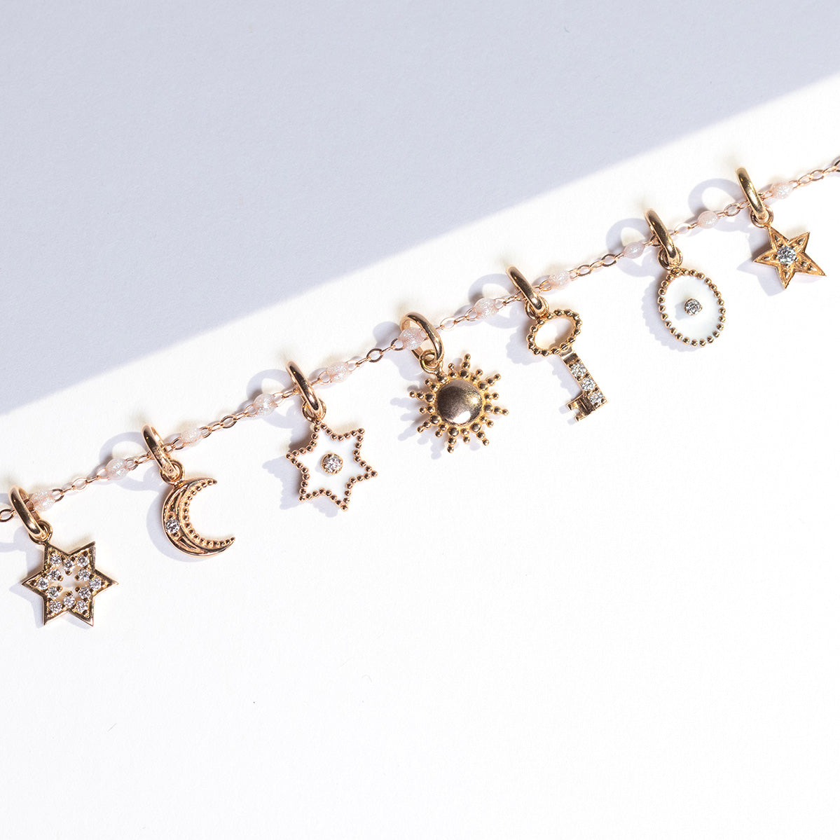 Gigi Clozeau - Pendentif Clé, diamants, or rose