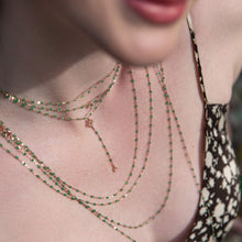 Gigi Clozeau - Minzgrüne Halskette Gigi Suprême, Gelbgold, 1 Diamant, 42 cm