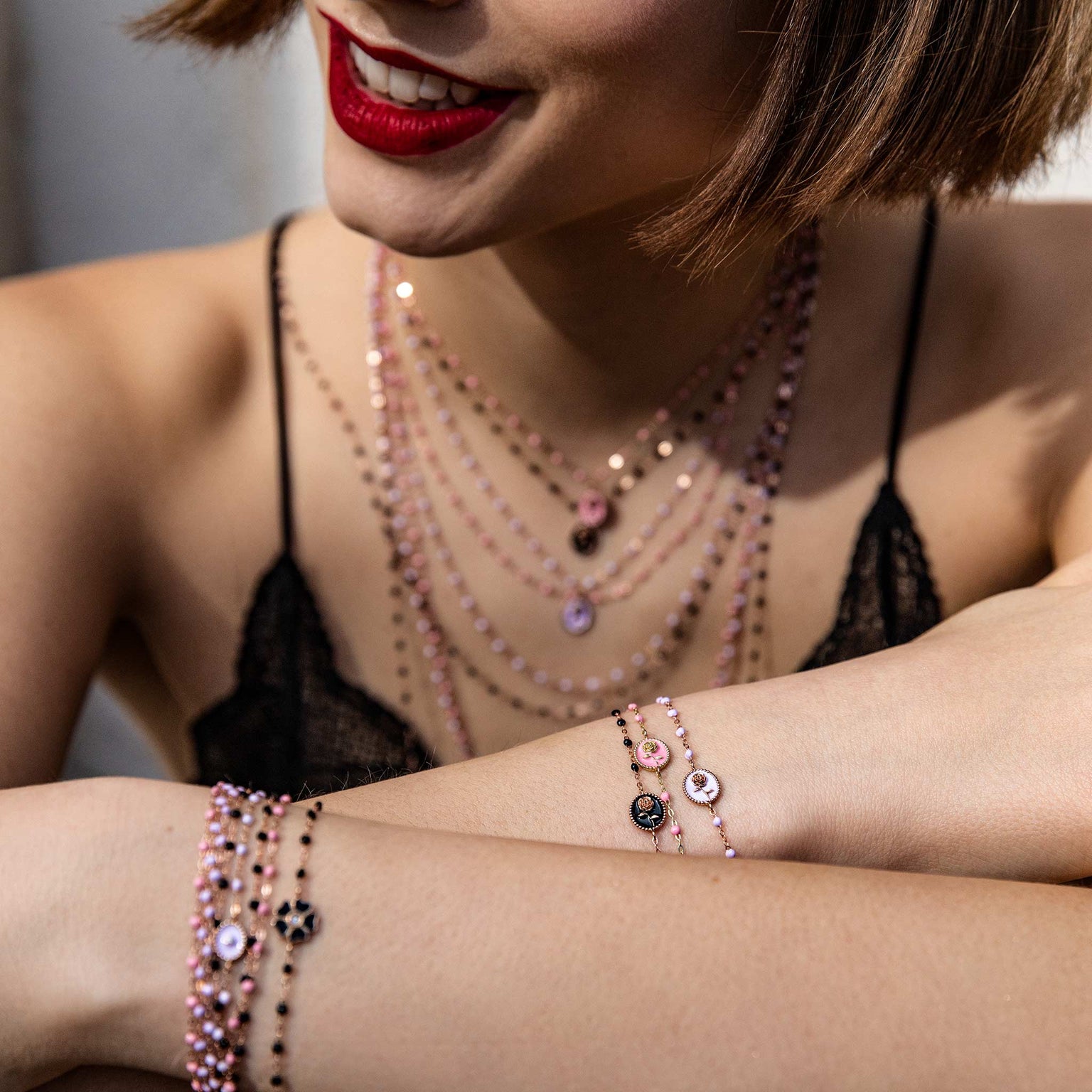 Gigi Clozeau - Bracelet Rose résine noire, or rose, 17 cm