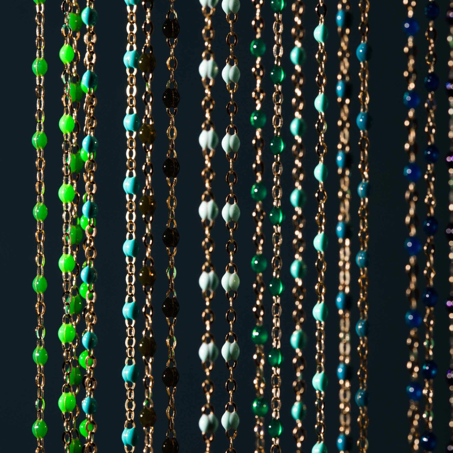 Gigi Clozeau - Collier émeraude Classique Gigi, or rose, 42 cm