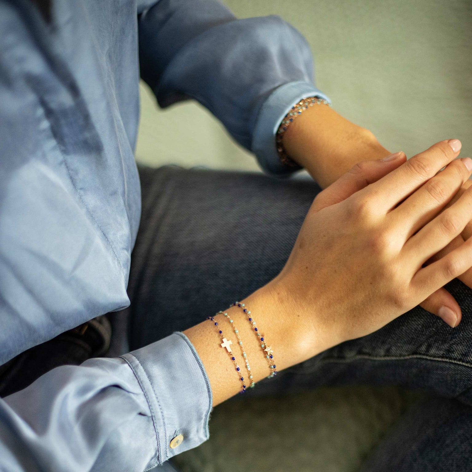 gigi clozeau - Bracelet prusse Croix, or jaune, 17cm